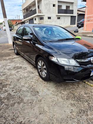 HONDA CIVIC 1.8 LXL 16V FLEX 4P MANUAL HONDA CIVIC 1.8 LXL 16V FLEX 4P MANUAL